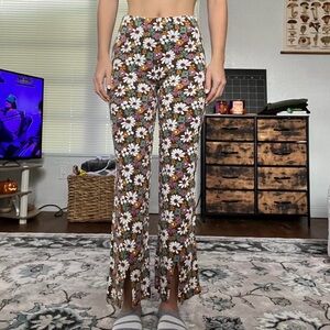 Hollister Brown Floral High-Rise Pants